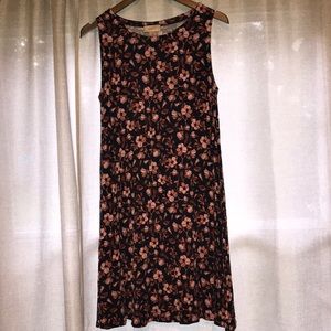 Sleeveless knit swing dress